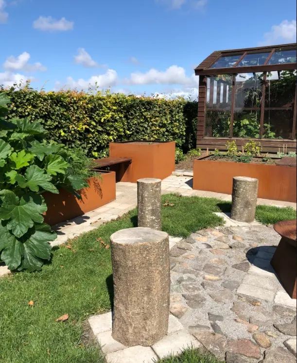 cortenstål højbed - Landsbysmeden - Houge hygge - Cortenstål højbed Houge-hygge